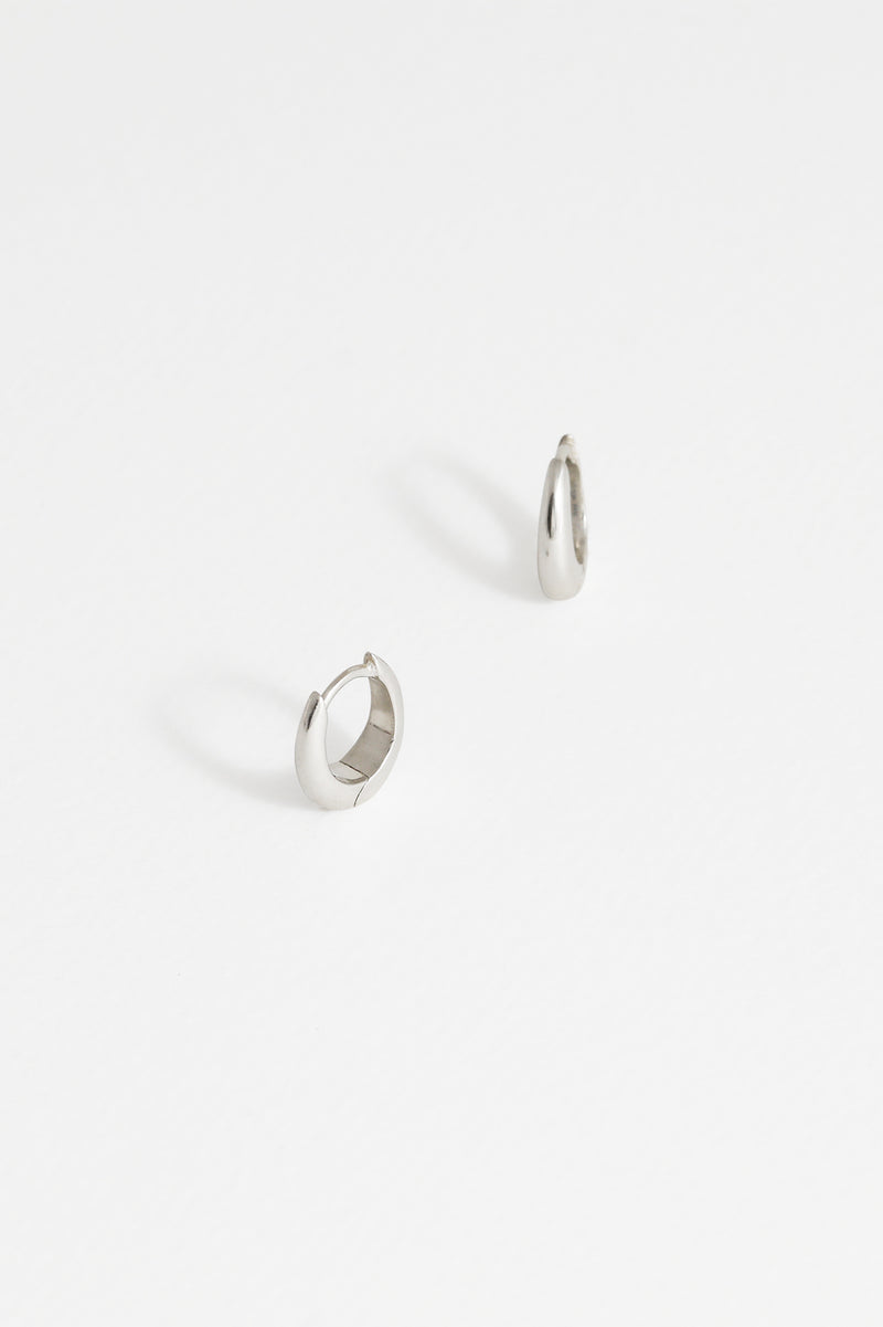 Naomi Murrell Eclipse Hoops Silver, Side View