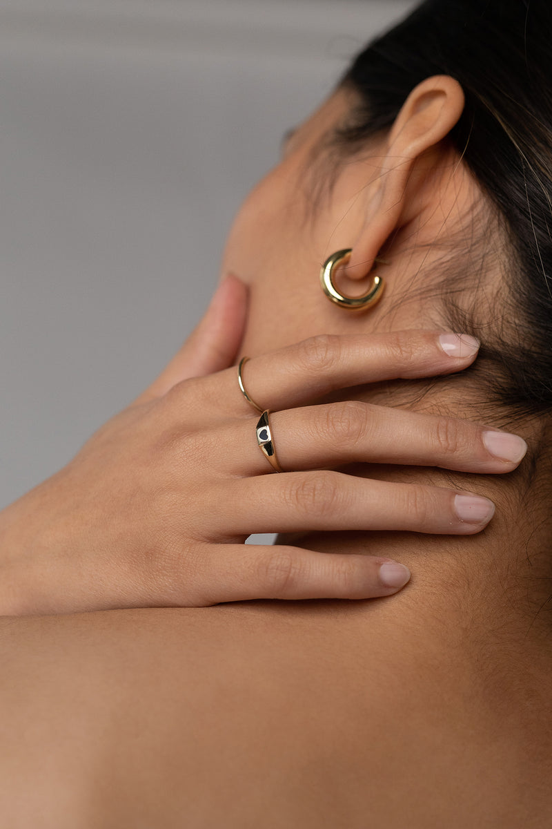 Heart Signet Ring in Golden Brass, Worn Details