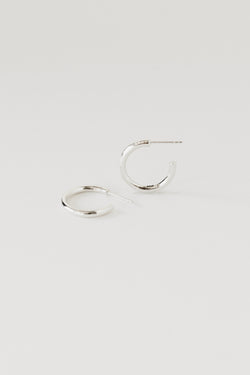 Midi Hoops, Sterling Silver, Scale 90