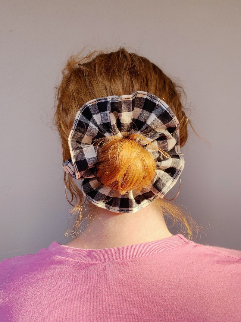 Scrunchie, Organic Cotton, Worn View 3, by Naomi Murrell
