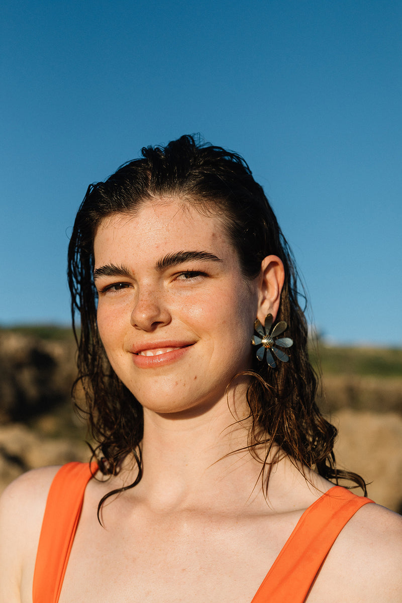 Crop Top Clementine Closeup