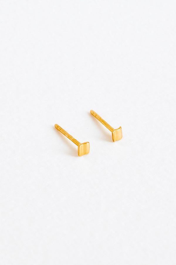 Wave Studs in Gold Vermeil Side View